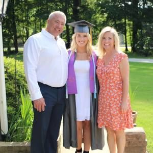 Meet your Posher, Carrie